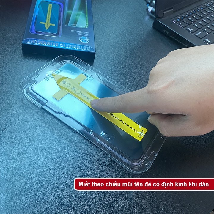 Kính cường lực iPhone giá sỉ bán buôn chất lượng