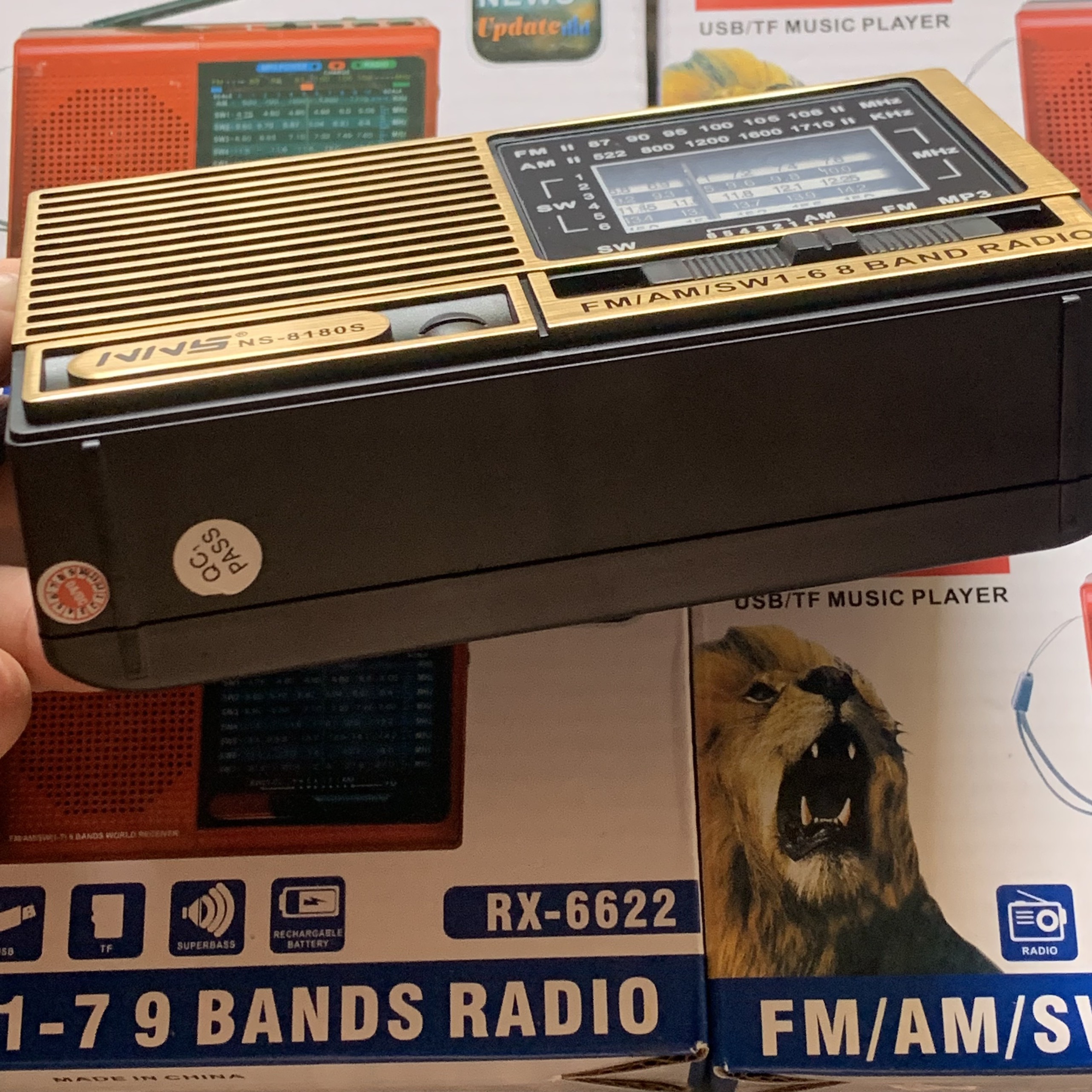 Đài FM Radio Bluetooth R-6622UT