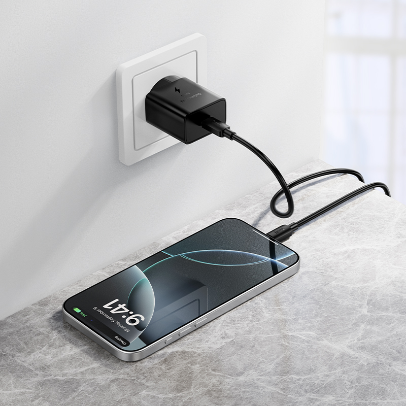 Bộ Sạc Kèm Dây C to C Hoco N76 PD25W (EU) giá sỉ