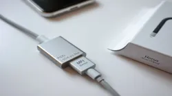 Dây sạc iPhone chính hãng: Nhập ở đâu? Giá sỉ thế nào?