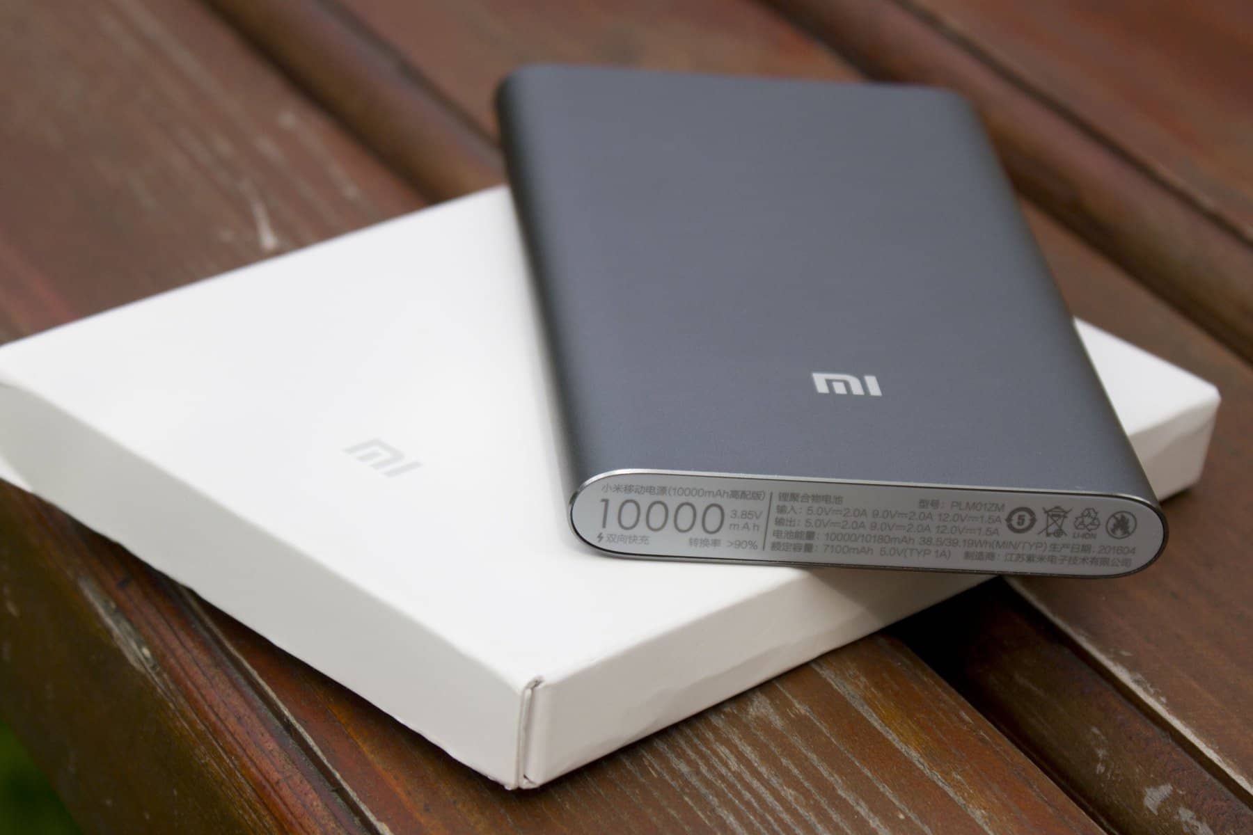 Sạc dự phòng Xiaomi Gen 2 10000 Mah 1 cổng sạc giá buôn giá sỉ